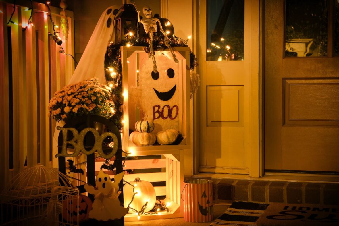 Best Dorm-Friendly Halloween Decorations