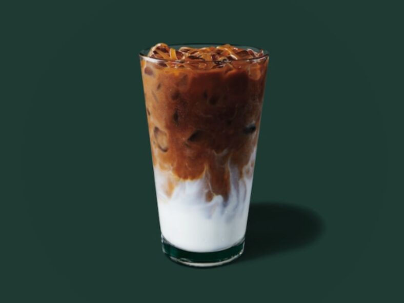 Iced Caramel Macchiato Starbucks