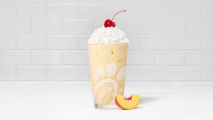 chick-fil-a peach drinks