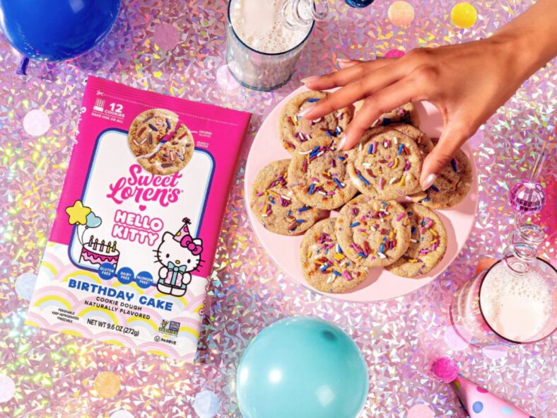Hello Kitty Sweet Loren's