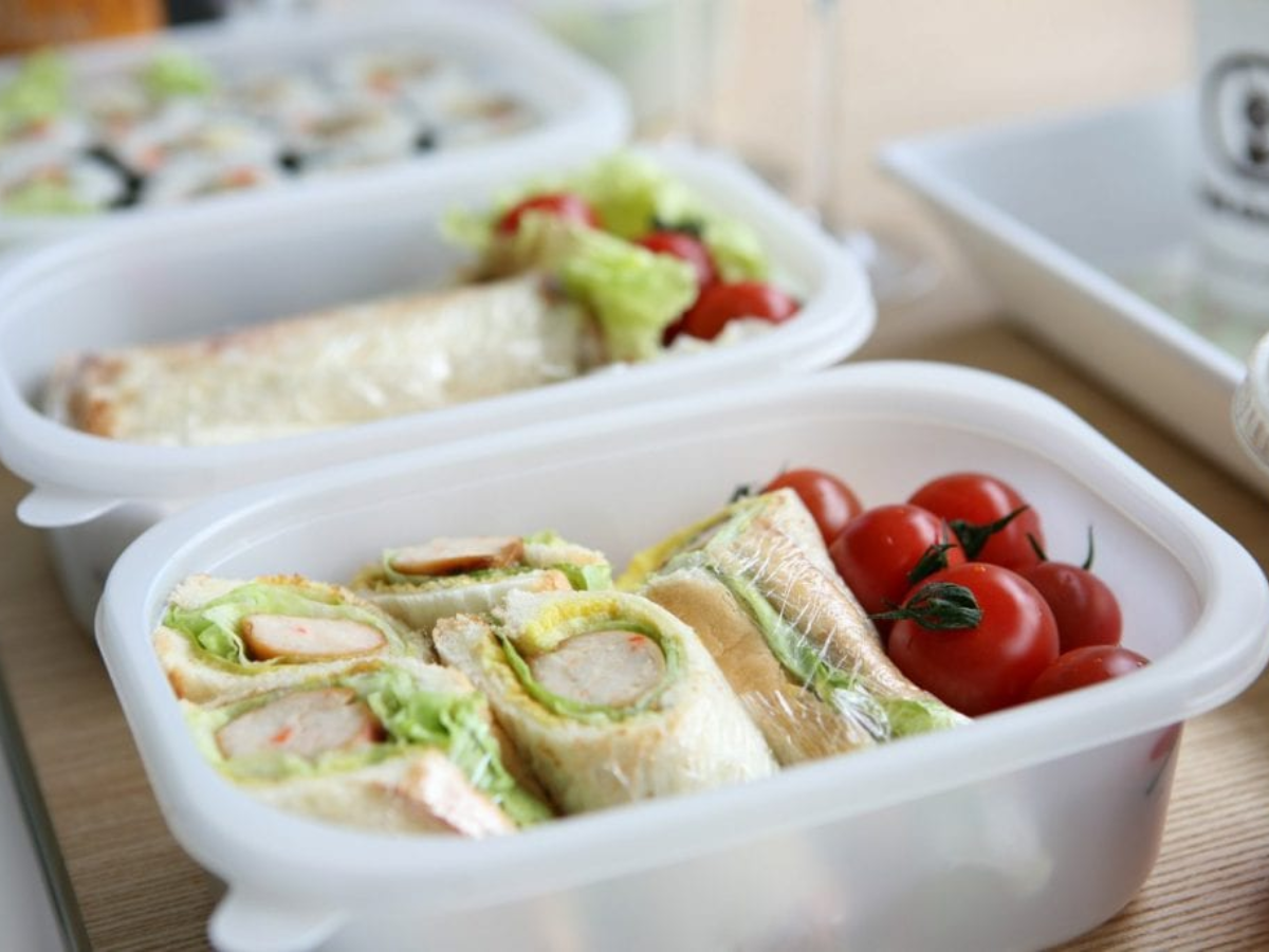10 Lightning-Fast Lunches You Can Pack in 5 Minutes