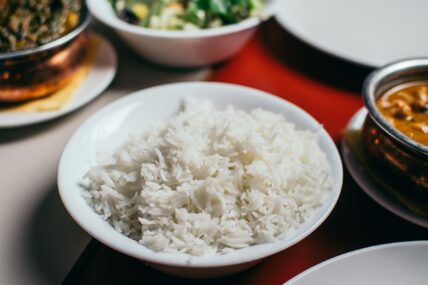 rice in a bowl / ways to use leftover rice