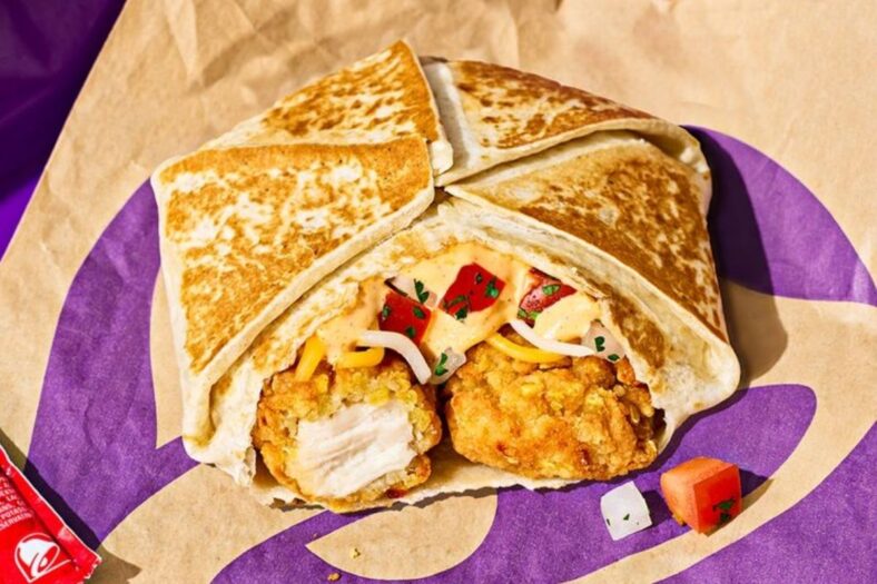 Crispy Chicken Crunchwrap Slider